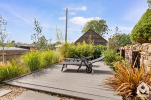 Photo 27- click for photo gallery